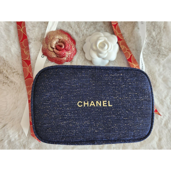 New CHANEL 2023 Pouch Camellia Flower Glittered Ribbon Box Bag Denim - Picture 3 of 16